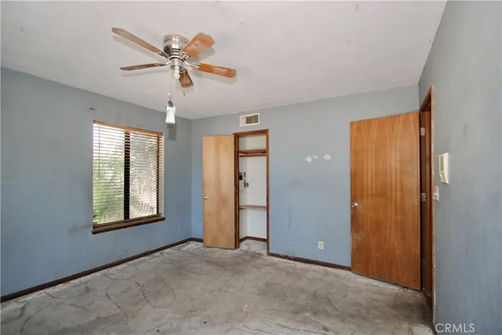 56563 Golden Bee, Yucca Valley, California 92284