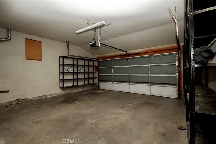 56563 Golden Bee, Yucca Valley, California 92284