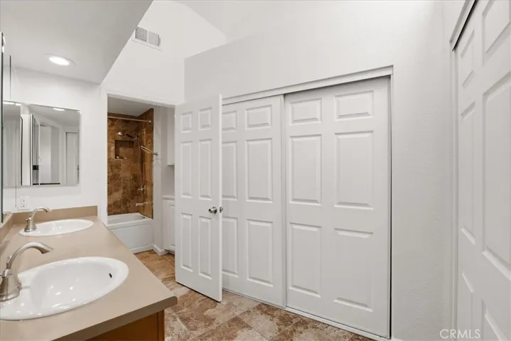 121 Santa Rosa Ct. W, Laguna Beach, California 92651