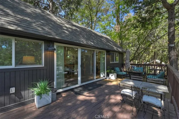 669 Knoll, Crestline, California 92325 — photo 4