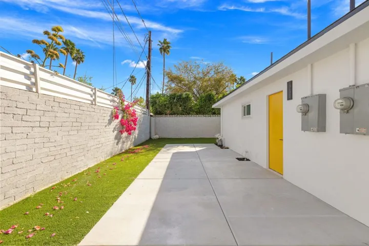 19-web-or-mls-8M4A3922