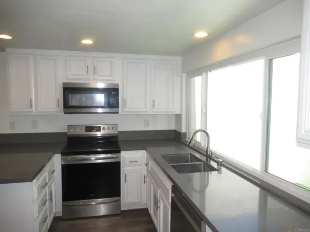 4783 Galicia Way, Oceanside, California 92056
