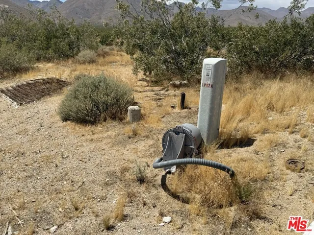 401 Sterling Road A, Inyokern, California 93527