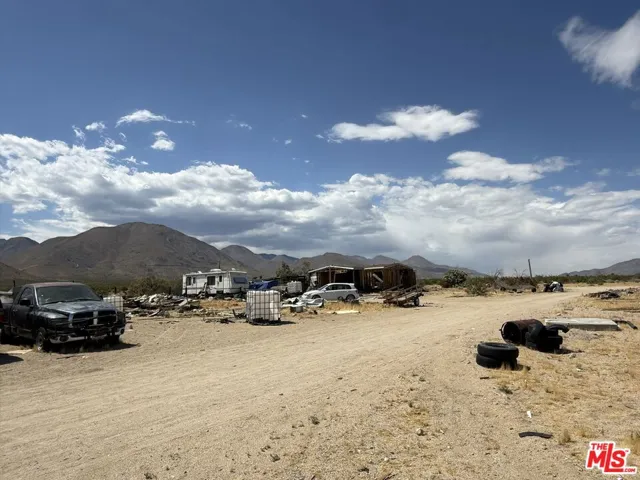 401 Sterling Road A, Inyokern, California 93527