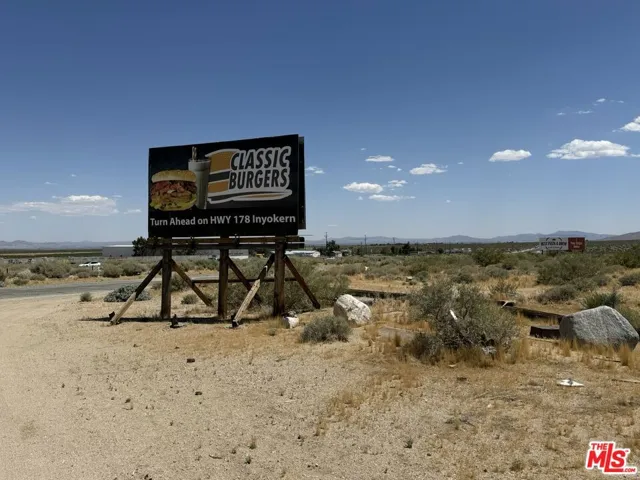 401 Sterling Road A, Inyokern, California 93527