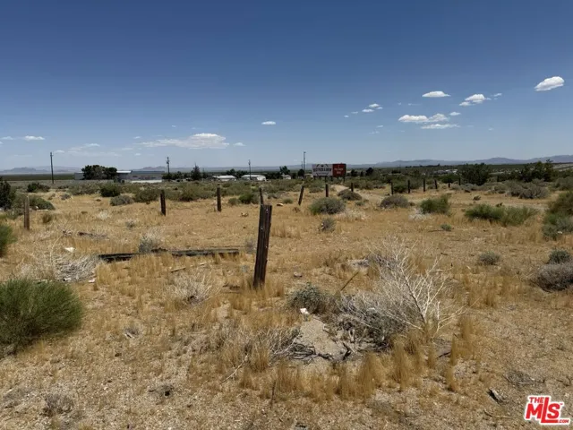 401 Sterling Road A, Inyokern, California 93527
