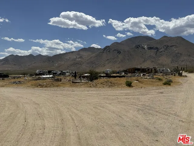 401 Sterling Road A, Inyokern, California 93527