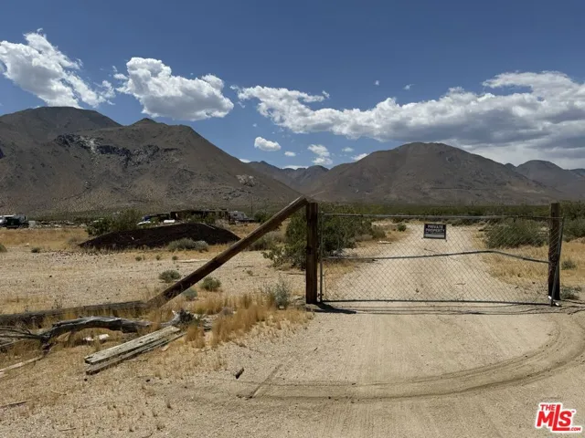 401 Sterling Road A, Inyokern, California 93527