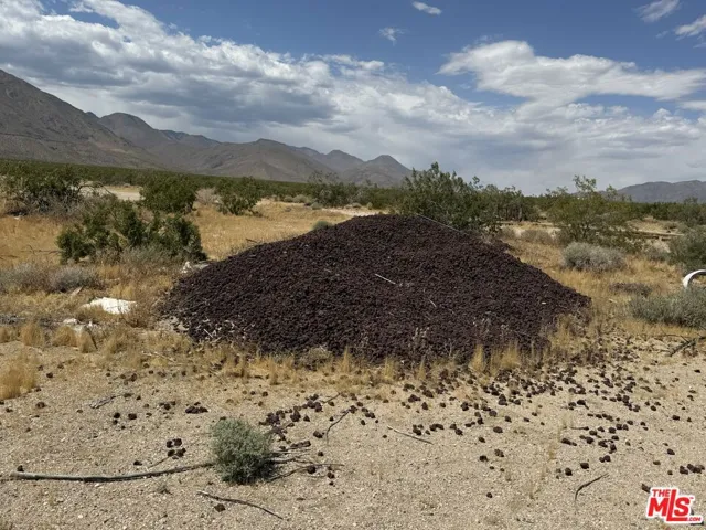 401 Sterling Road A, Inyokern, California 93527