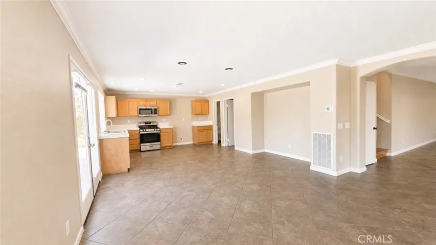 32074 Bandelier Road, Winchester, California 92596