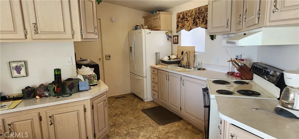 Kitchen comes equipped with all appliances