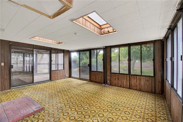 Den/Family room
