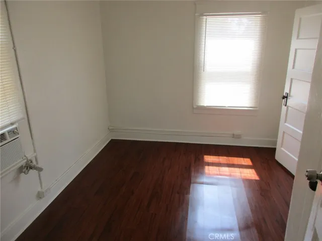 3080 - BEDROOM