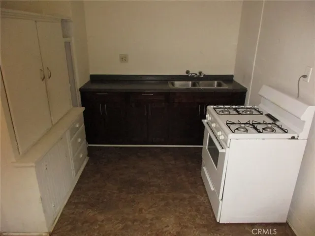 3078 - KITCHEN