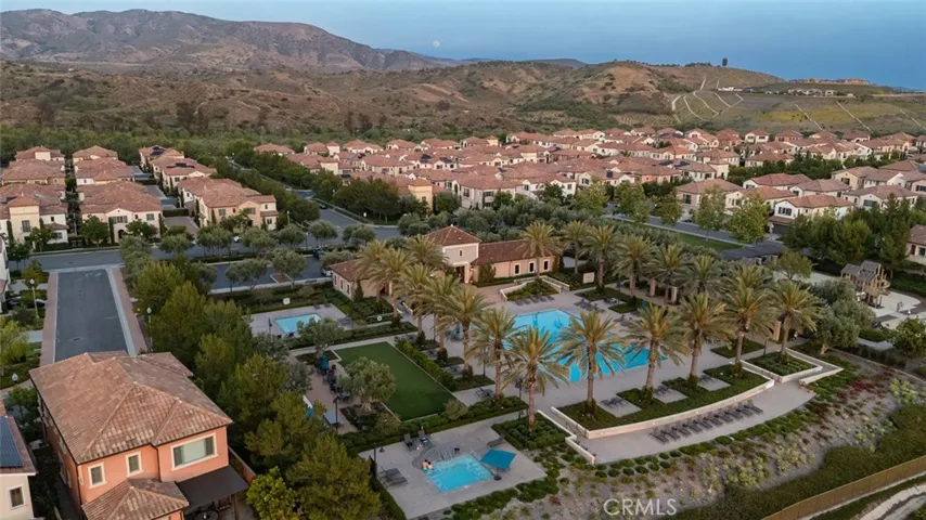 107 Tritone, Irvine, California 92602