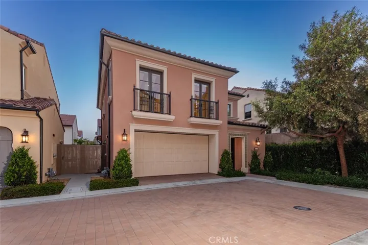 107 Tritone, Irvine, California 92602