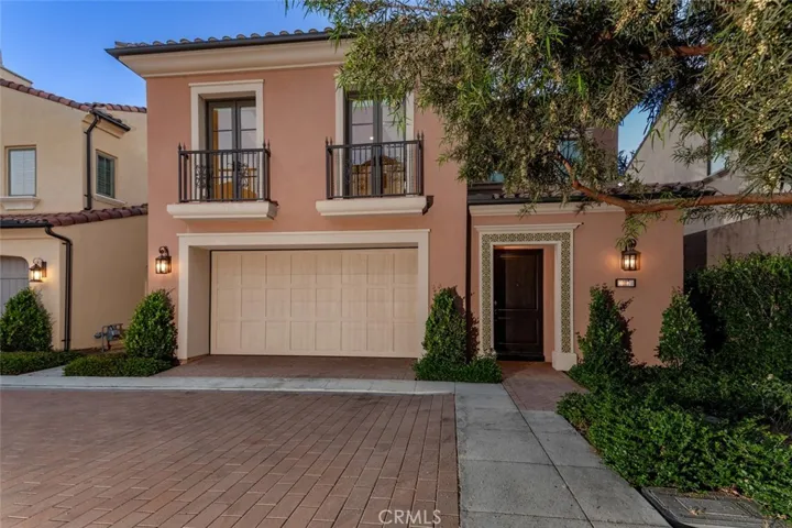 107 Tritone, Irvine, California 92602