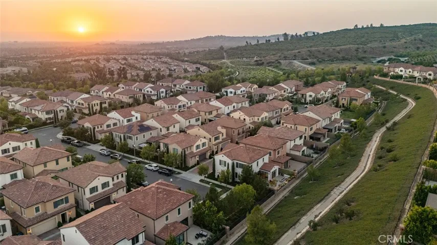 107 Tritone, Irvine, California 92602