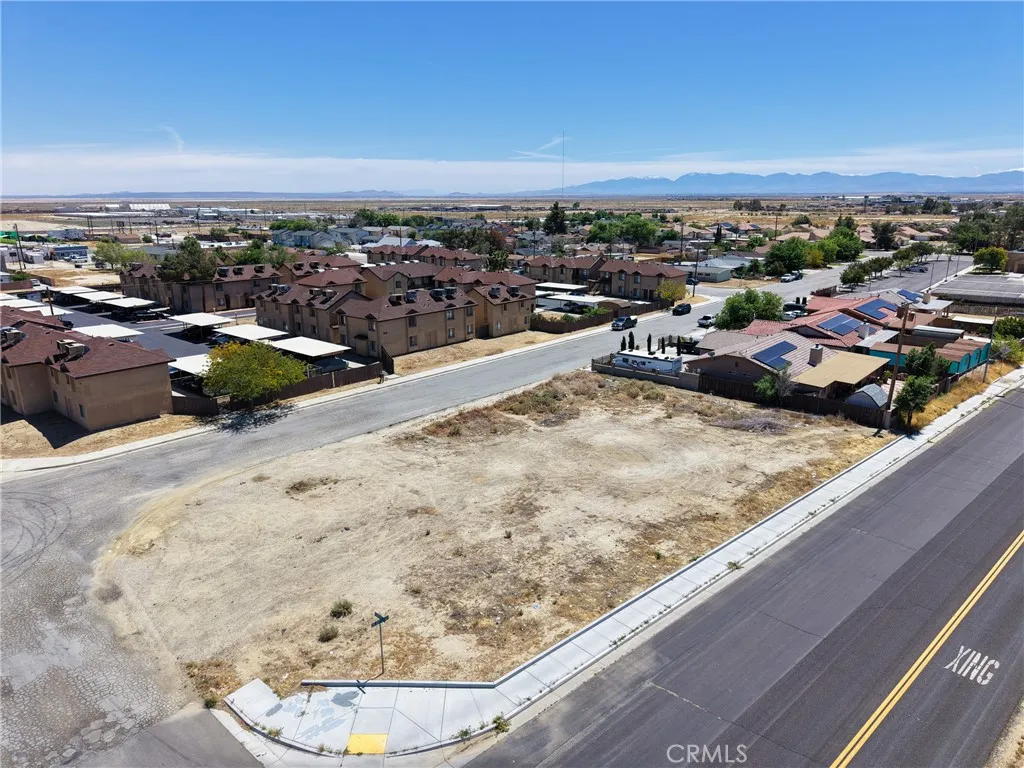 2643 Dixie Street, Rosamond, California 93560 — photo 4
