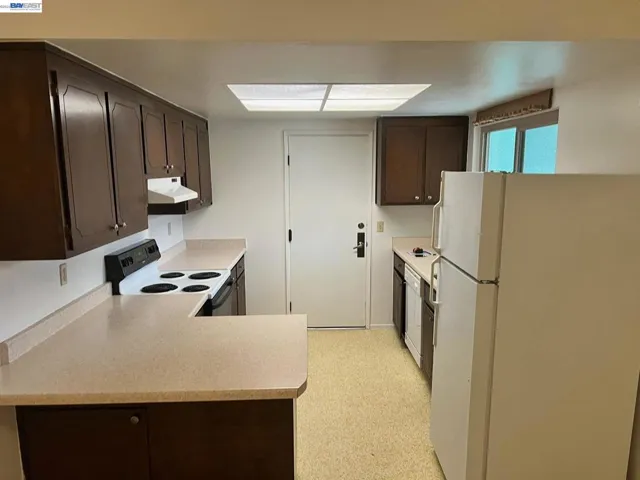 1803 Kitchen
