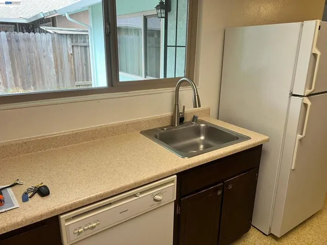 1803 Kitchen