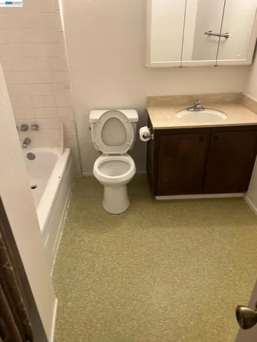 1803 Bathroom
