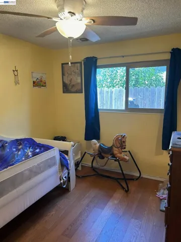 1805 Bedroom 1