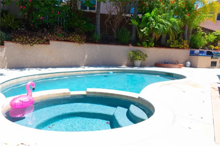 Pool and spa rebuilt 2020