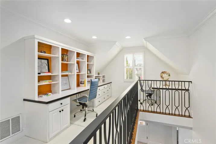 25402 Gallup Circle, Laguna Hills, California 92653