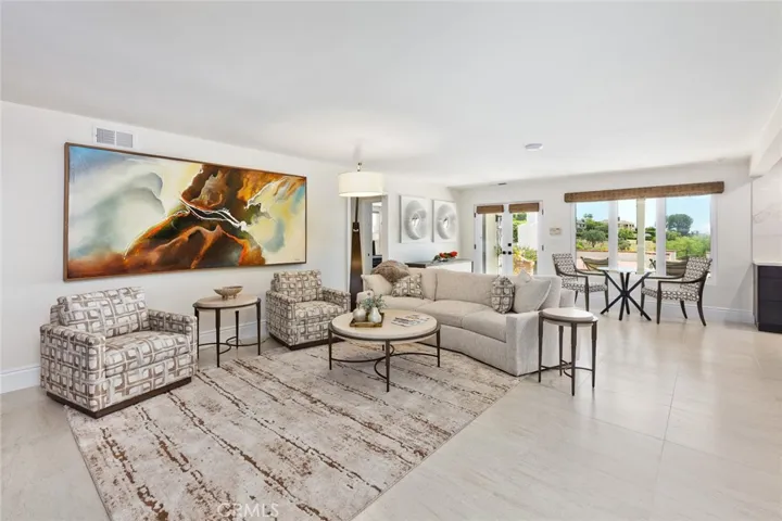 25402 Gallup Circle, Laguna Hills, California 92653