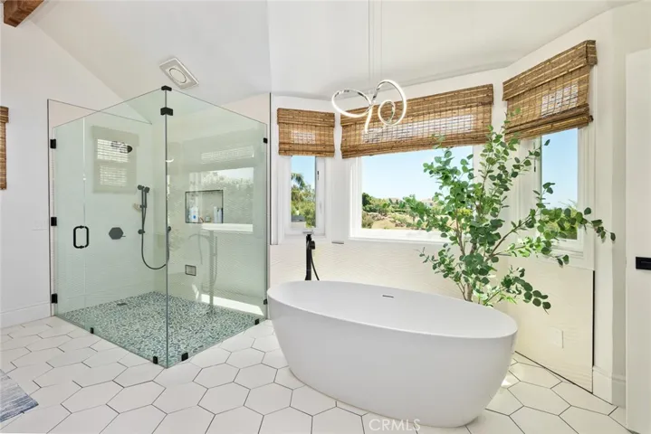 25402 Gallup Circle, Laguna Hills, California 92653