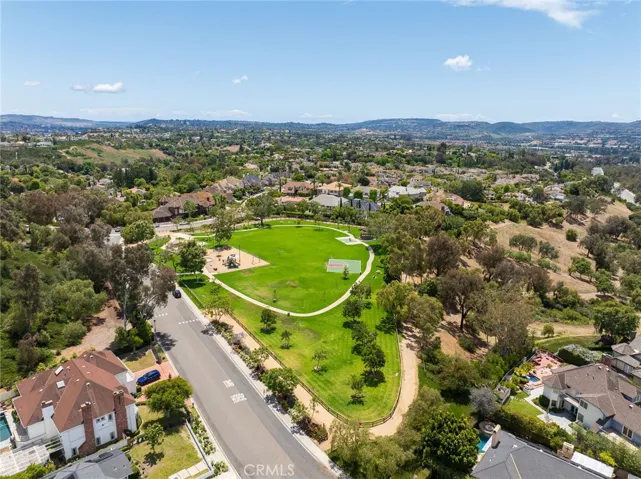 25402 Gallup Circle, Laguna Hills, California 92653