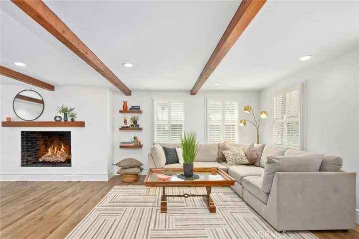 25402 Gallup Circle, Laguna Hills, California 92653