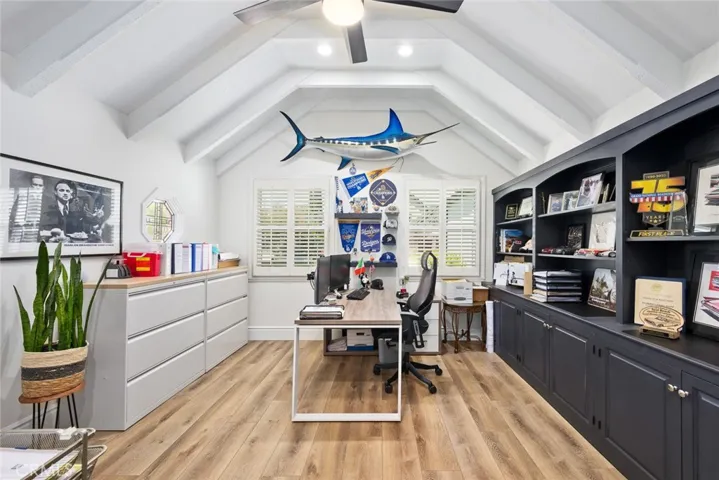 25402 Gallup Circle, Laguna Hills, California 92653
