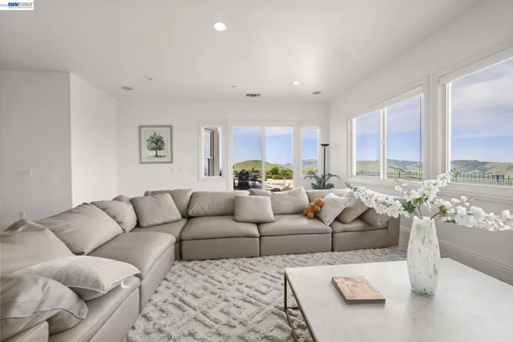 950 Winsford Ct, San Ramon, California 94583