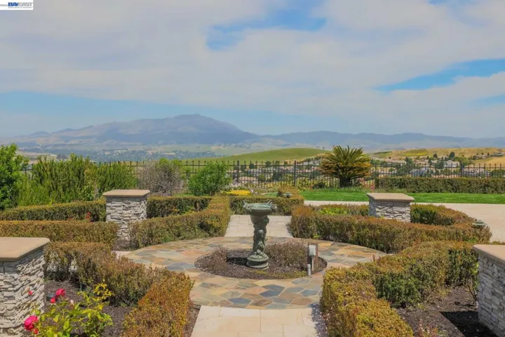 950 Winsford Ct, San Ramon, California 94583