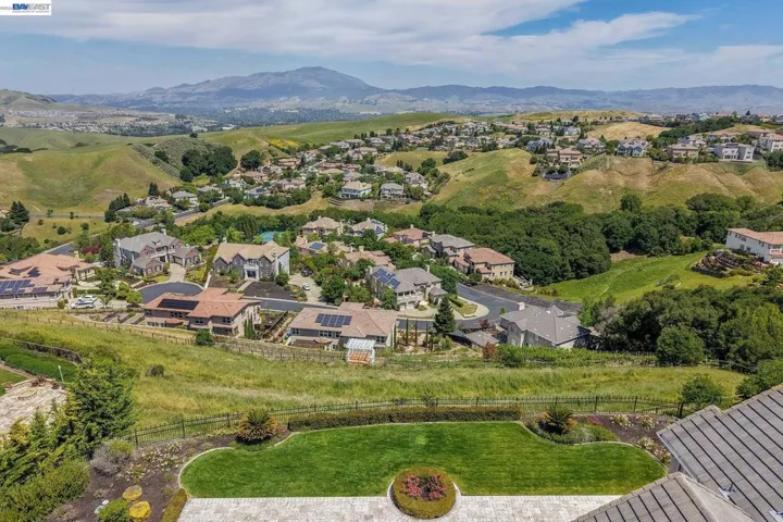 950 Winsford Ct, San Ramon, California 94583
