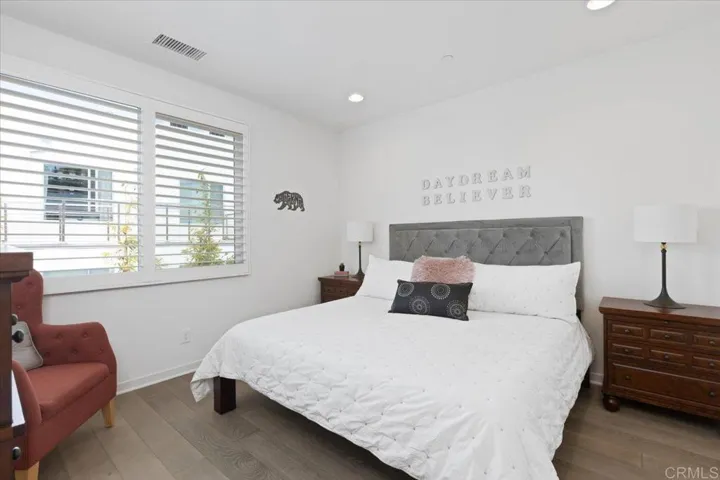 2511 State Street, Carlsbad, California 92008