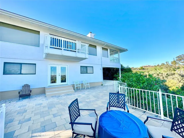 2160 Puerto Del Mundo, Fallbrook, California 92028