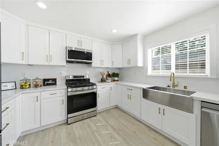 305 N College Drive, La Habra, California 90631