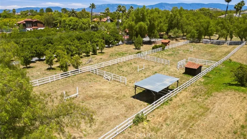 11550 Old Castle, Valley Center, California 92082
