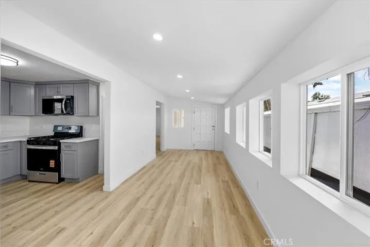 Living Office Area