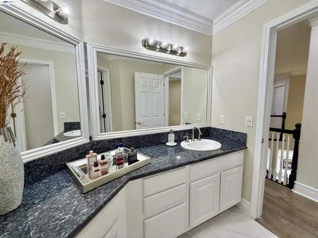 1284 Riesling Cir, Livermore, California 94550