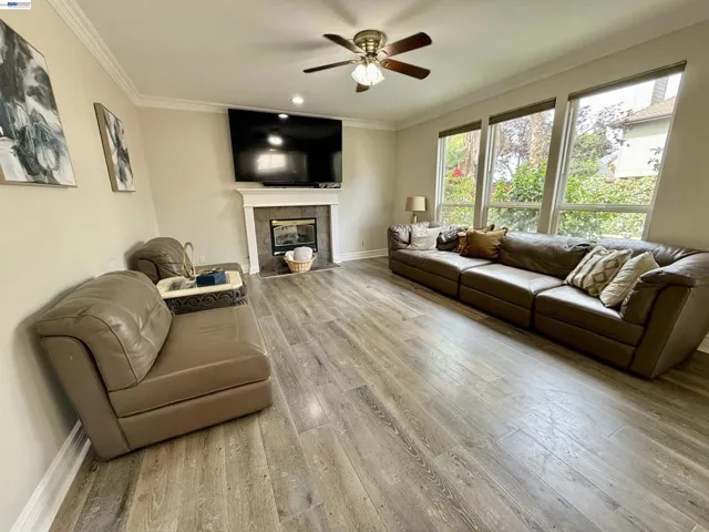 1284 Riesling Cir, Livermore, California 94550
