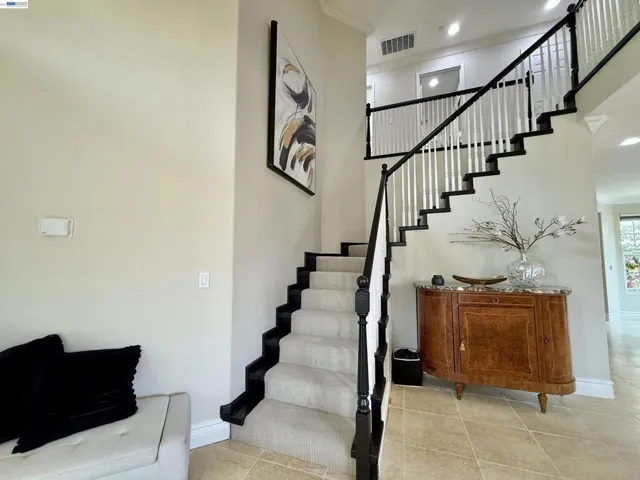 1284 Riesling Cir, Livermore, California 94550