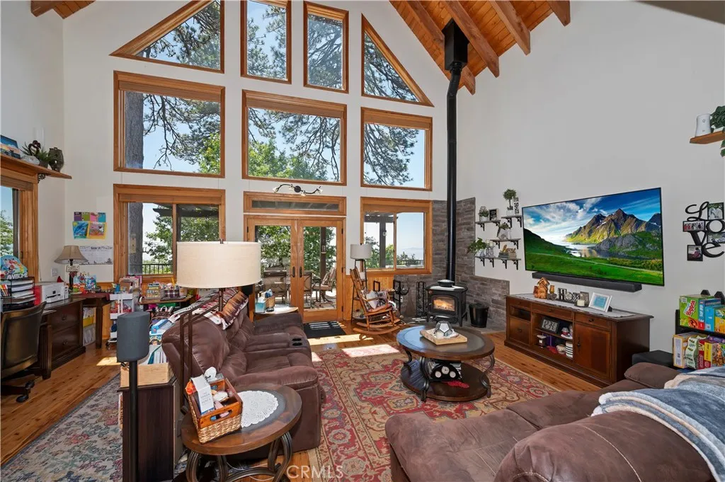 30 Park Drive, Running Springs, California 92382 — photo 4