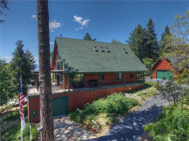 30 Park Drive, Running Springs, California 92382