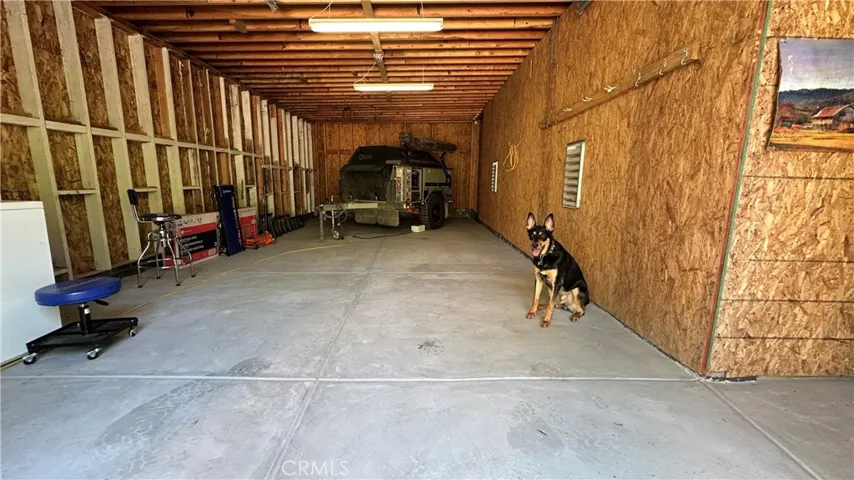 Lower Oversized Garage(8'4" High Door) With Utility And Buildup Access