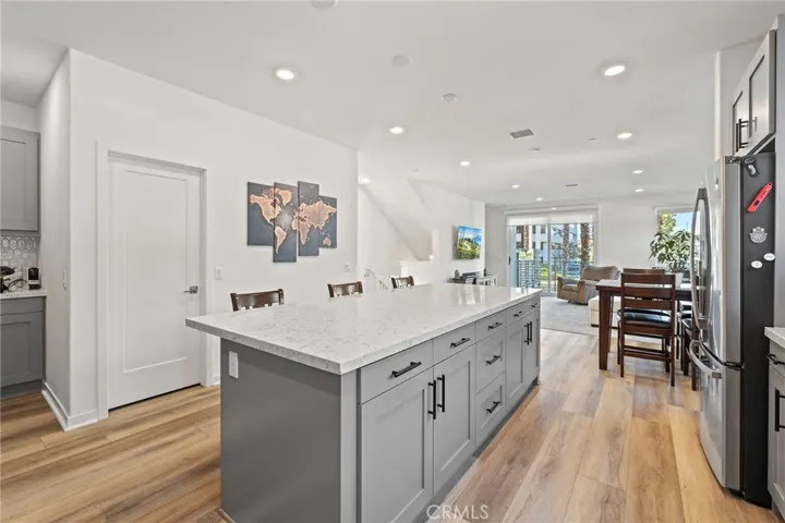 Large Kitchen