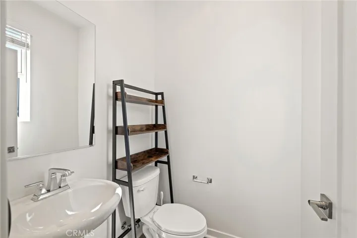 Guest bathroom on the second Level